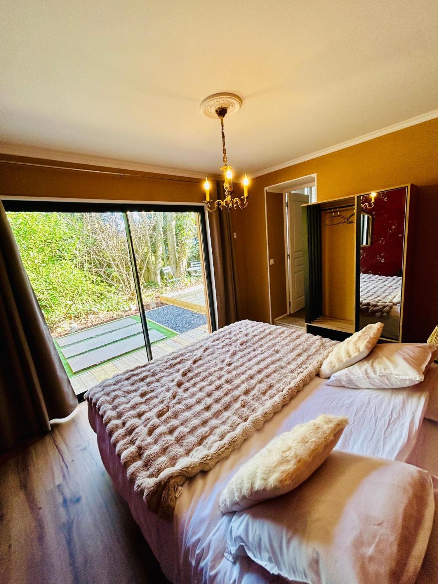 Le Manoir De La Belle Epoque Bed & Breakfast Bethencourt-sur-Mer ภายนอก รูปภาพ